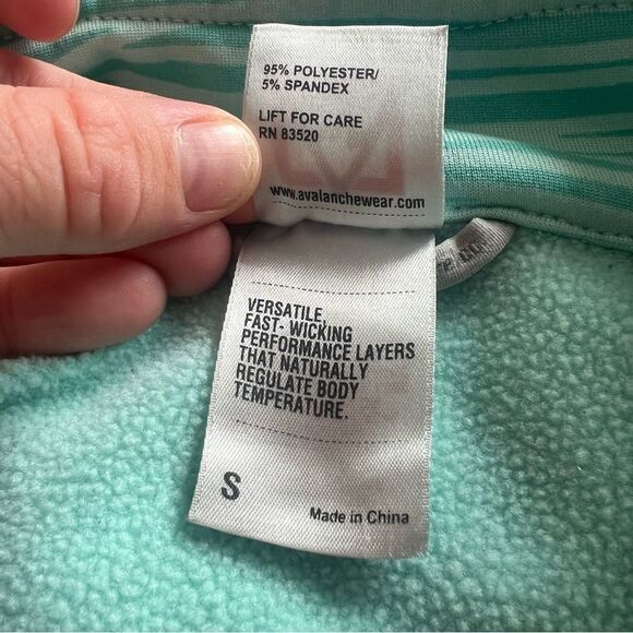 Avalanche Teal Blue Patterned Quarter Zip Pullover - Picture 10 of 10